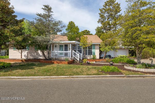 Attached, Backyard, Exterior, Facade, Ranch