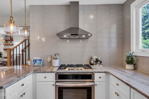 Interior, Kitchen, Pendant Lights, Stainless Steel Appliances