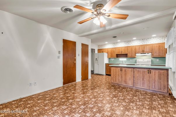 Interior, Kitchen, Recessed Lighting