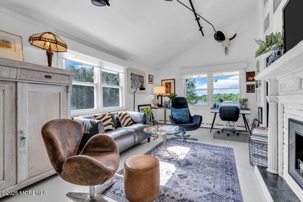 Fireplace, Interior, Living room