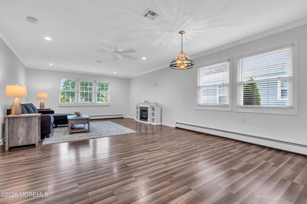 Interior, Living room, Pendant Lights, Recessed Lighting, Wood Texture Flooring