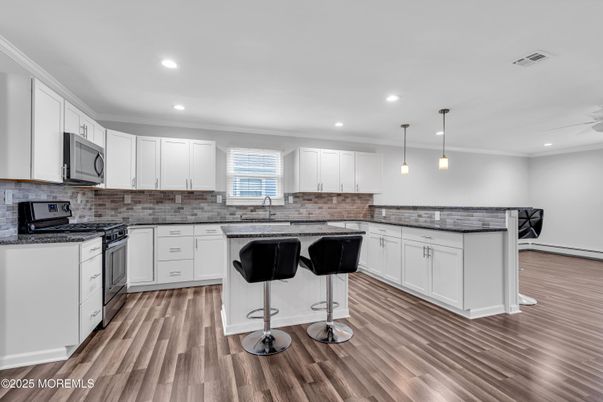 Interior, Kitchen, Pendant Lights, Recessed Lighting, Wood Texture Flooring