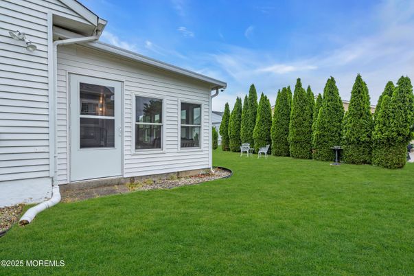 Backyard, Exterior