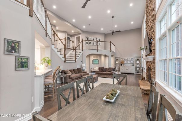 Dining room, Interior, Living room, Recessed Lighting, Wood Texture Flooring