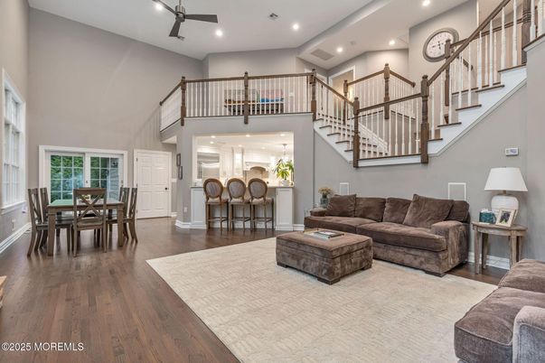 Dining room, Interior, Living room, Recessed Lighting, Wood Texture Flooring