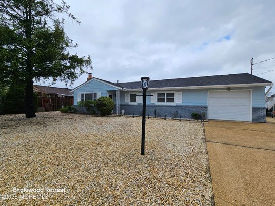 Attached, Backyard, Exterior, Facade, Ranch
