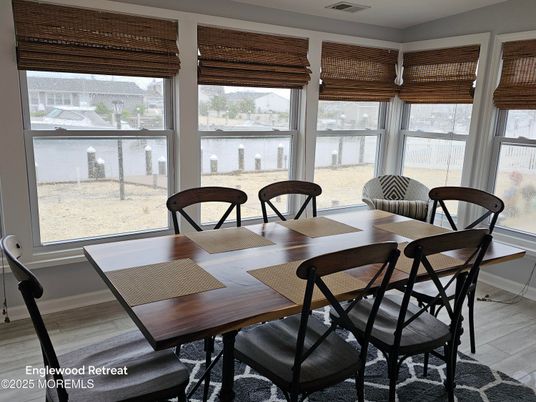 Dining room, Interior