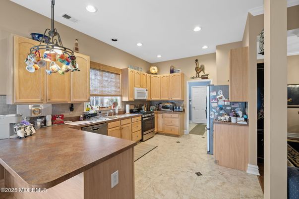 Interior, Kitchen, Pendant Lights, Recessed Lighting