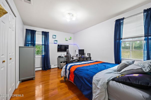 Bedroom, Home Office, Interior, Wood Texture Flooring