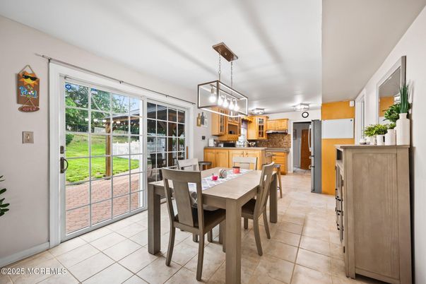 Dining room, Interior, Kitchen, Pendant Lights