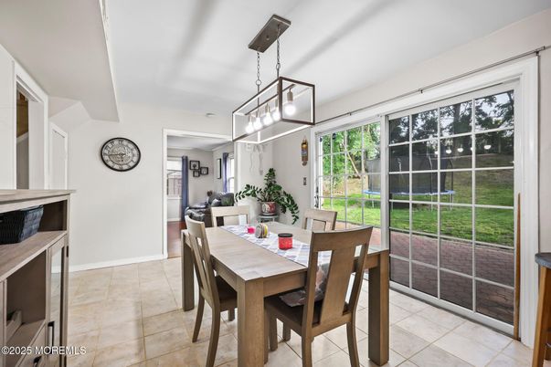 Dining room, Interior, Pendant Lights