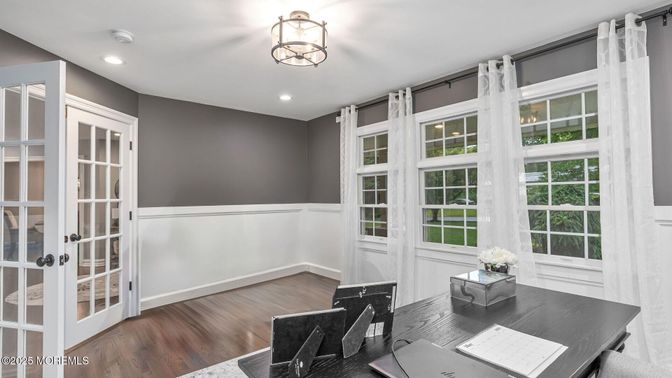 Home Office, Interior, Recessed Lighting, Wood Texture Flooring