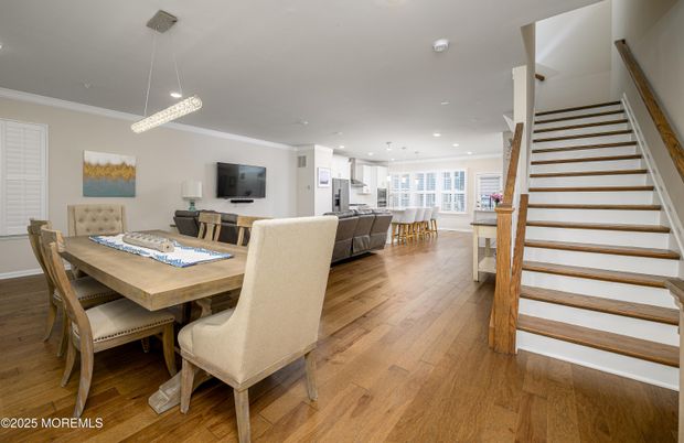 Dining room, Interior, Kitchen, Pendant Lights, Recessed Lighting, Wood Texture Flooring
