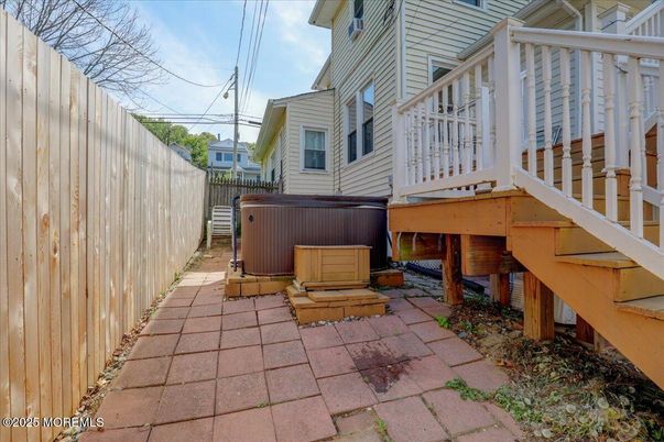 Exterior, Hot Tub