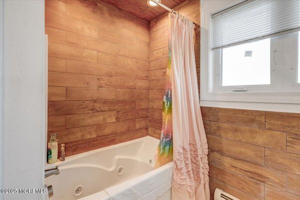 Bathroom, Interior, Recessed Lighting, Wooden Walls
