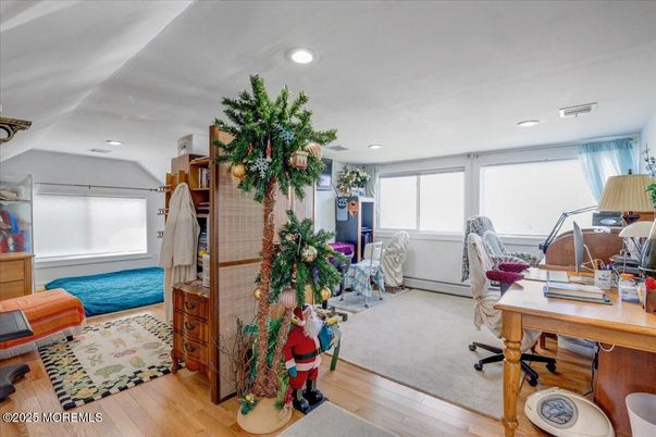 Home Office, Interior, Recessed Lighting, Wood Texture Flooring