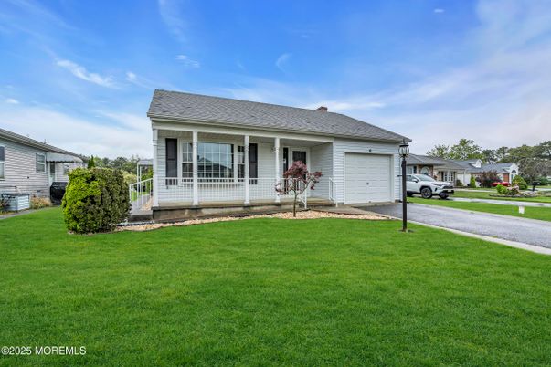 Attached, Backyard, Exterior, Facade, Ranch