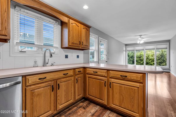 Interior, Kitchen, Recessed Lighting, Wood Texture Flooring