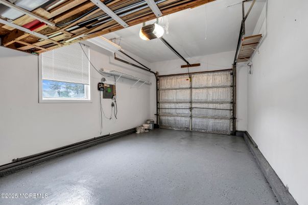 Garage, Interior