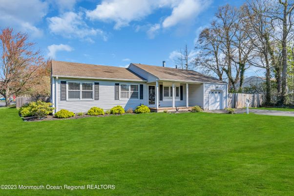 Attached, Backyard, Exterior, Facade, Cape Cod