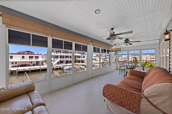 Dining room, Interior, Living room, Water