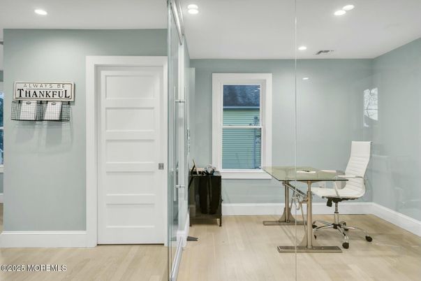 Home Office, Interior, Recessed Lighting, Wood Texture Flooring