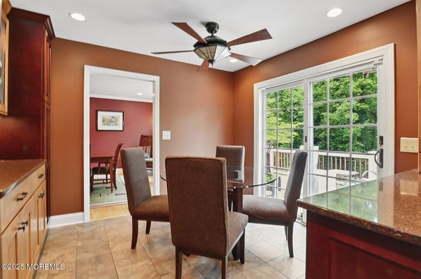 Dining room, Interior, Recessed Lighting