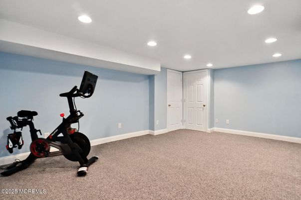 Fitness Equipment, Interior, Recessed Lighting
