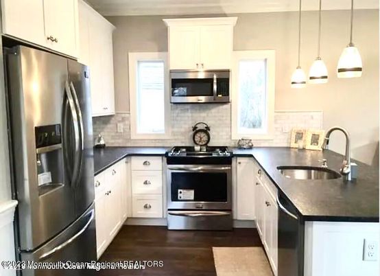 Interior, Kitchen, Pendant Lights, Stainless Steel Appliances, Wood Texture Flooring