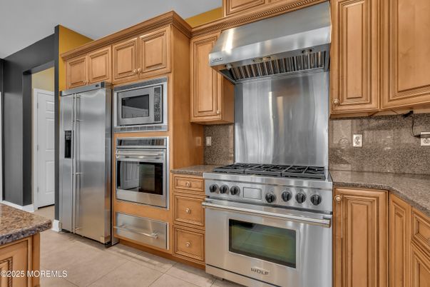 Interior, Kitchen, Stainless Steel Appliances