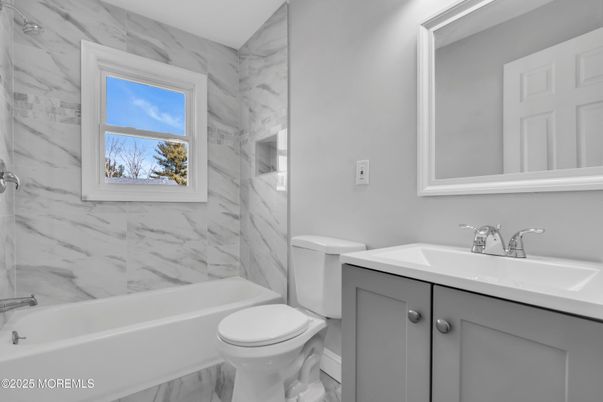 Bathroom, Interior, Marble Walls