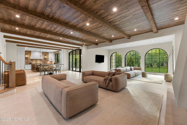 Dining room, Interior, Living room, Pendant Lights, Recessed Lighting, Wooden Beams, Wooden Ceilings