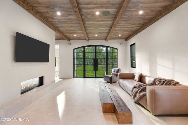 Fireplace, Interior, Living room, Recessed Lighting, Wooden Beams, Wooden Ceilings