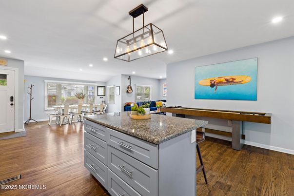 Dining room, Interior, Kitchen, Pendant Lights, Recessed Lighting, Wood Texture Flooring