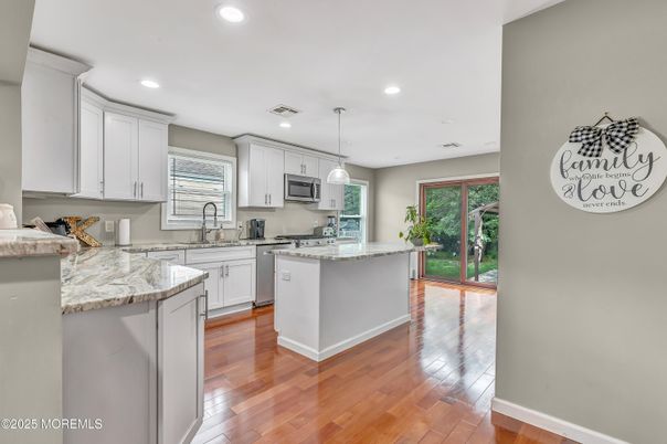 Interior, Kitchen, Pendant Lights, Recessed Lighting, Wood Texture Flooring