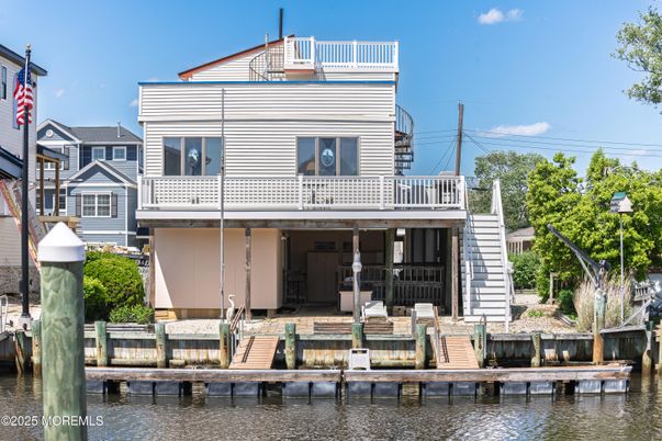 Exterior, Facade, Lake, None