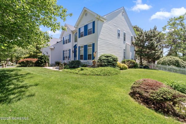 Backyard, Exterior, Facade, Farmhouse