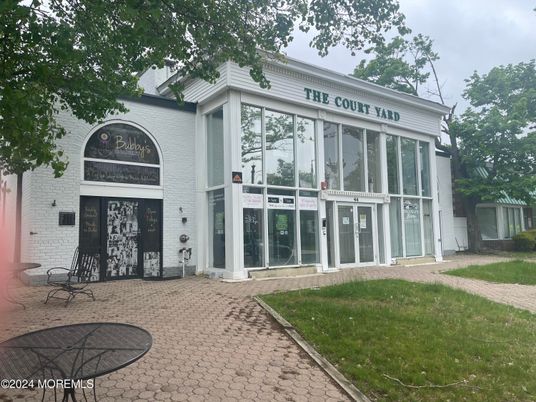 Exterior, Facade, None