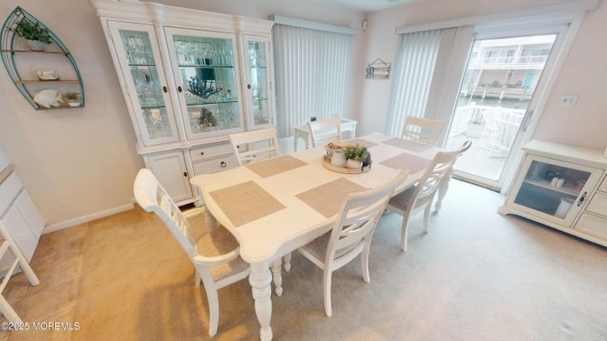 Dining room, Interior
