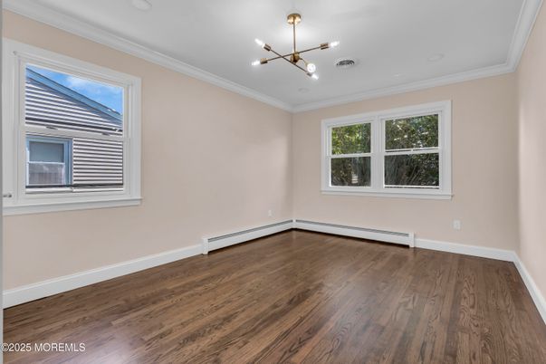Empty room, Interior, Pendant Lights, Wood Texture Flooring