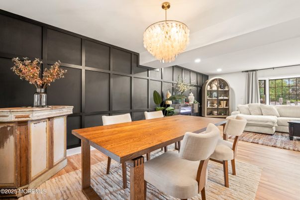 Chandelier, Dining room, Interior, Recessed Lighting, Wood Texture Flooring