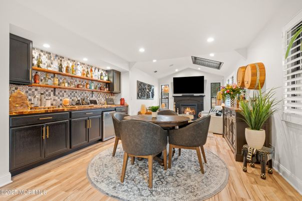 Dining room, Fireplace, Interior, Recessed Lighting, Wood Texture Flooring