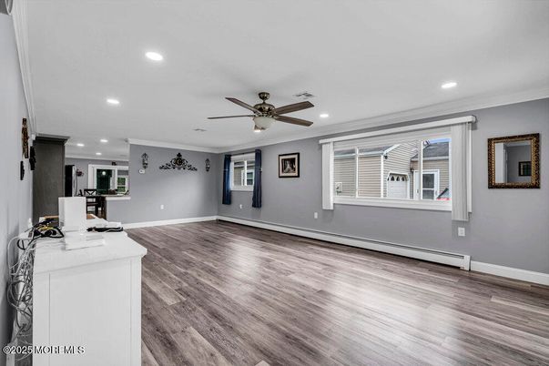 Interior, Recessed Lighting, Wood Texture Flooring