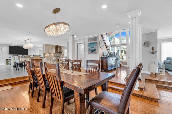 Chandelier, Dining room, Interior, Kitchen, Recessed Lighting, Wood Texture Flooring