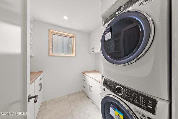 Interior, Recessed Lighting, Washer