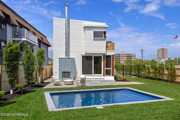 Backyard, Exterior, Pool