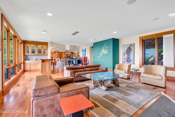 Interior, Kitchen, Living room, Pendant Lights, Recessed Lighting, Wood Texture Flooring