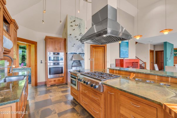 Interior, Kitchen, Pendant Lights, Recessed Lighting, Stainless Steel Appliances