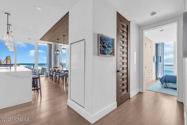 Dining room, Interior, Pendant Lights, Recessed Lighting, Water, Wood Texture Flooring