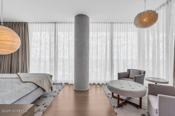 Interior, Pendant Lights, Wood Texture Flooring